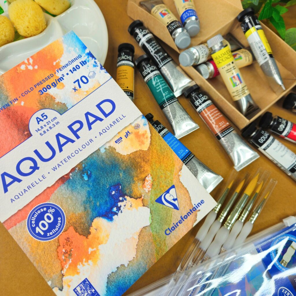 Matériel : Peinture gouache, pinceau et papier 200grs